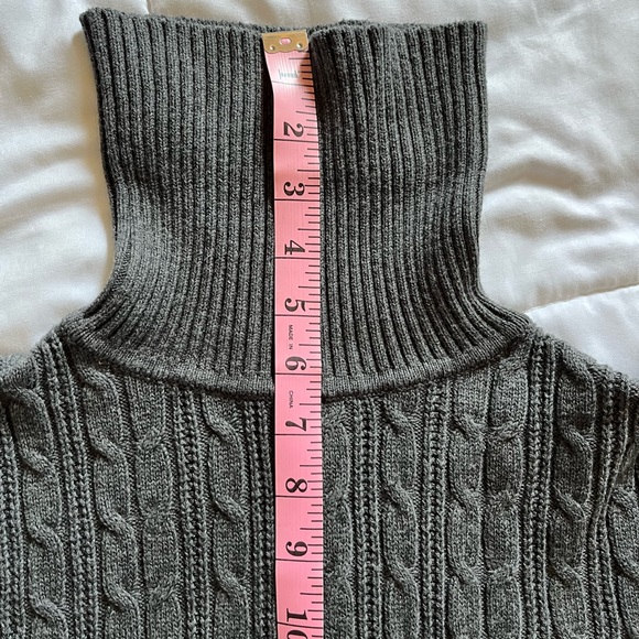 Dark Gray Cable Knit Turtleneck Sweater - Picture 4 of 6